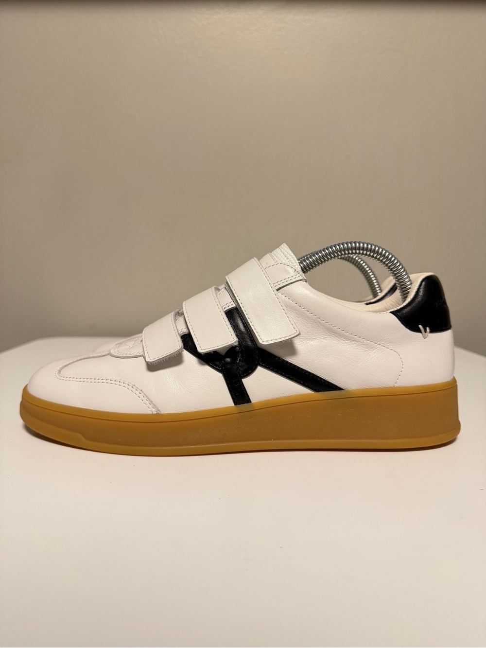 Veronica Beard Reagan Sneakers White/Black Women’s US 9 M EU 40 UK 6.5